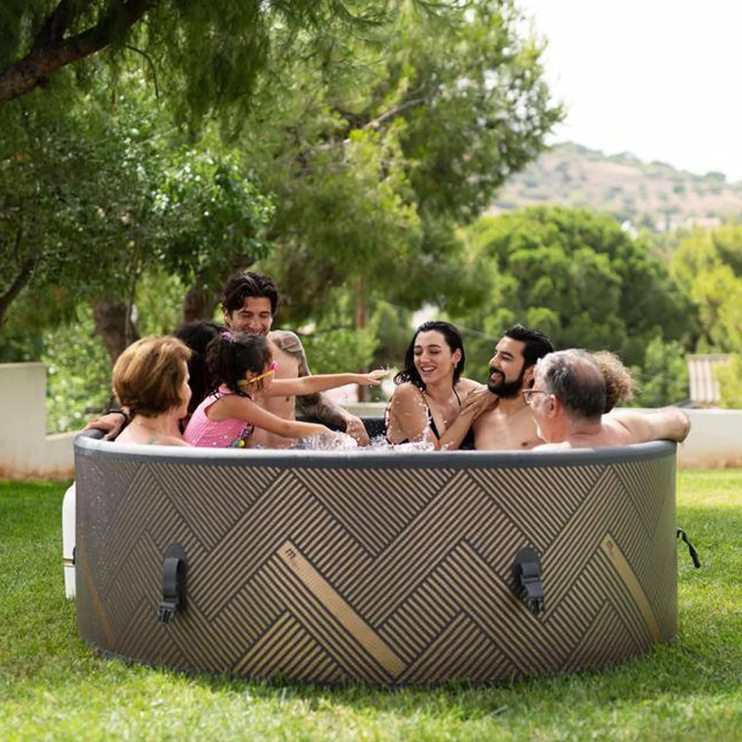 M Spa Round Inflatable Hot Tub Bubble Massage Spa